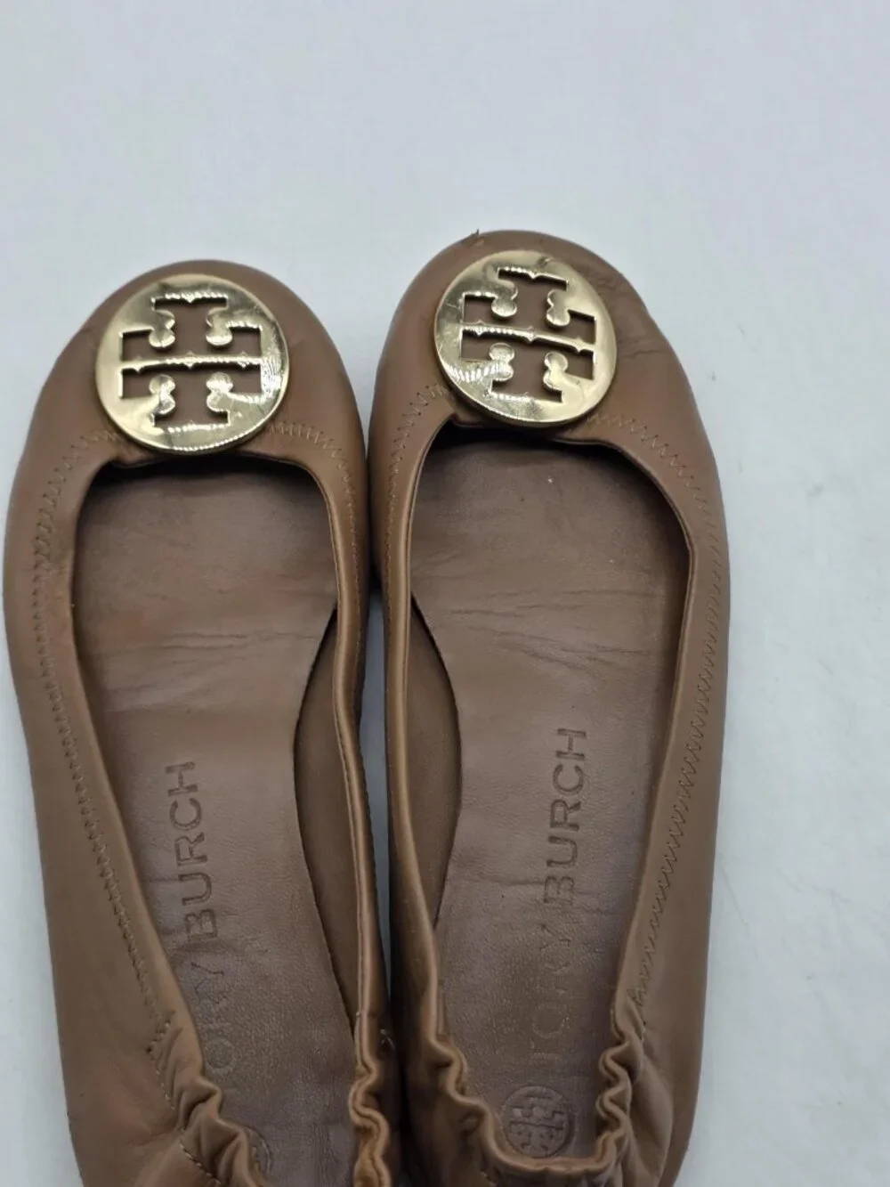 Tory Burch Shoes Womens Size 8 Brown Leather Ballet Flats Logo Medallion Damaged